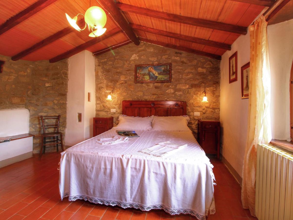 Belvilla By Oyo Mulino Cortona Bagian luar foto